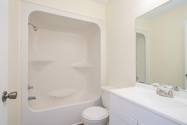 105 Robert Yoest Dr, Antioch, TN 37013