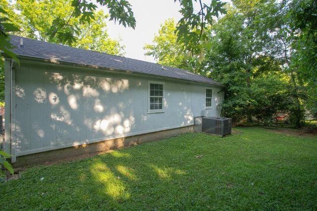 105 Robert Yoest Dr, Antioch, TN 37013