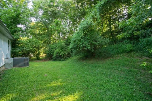 105 Robert Yoest Dr, Antioch, TN 37013