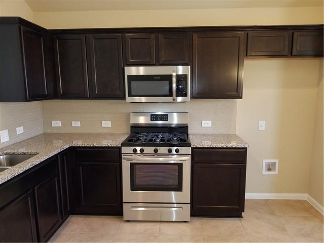 10300 Hatton LN, Austin, TX 78754