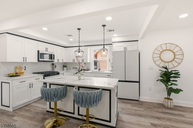 351 Terrill Rd, Fanwood Boro, NJ 07023