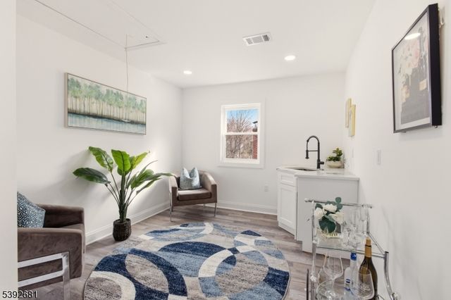 351 Terrill Rd, Fanwood Boro, NJ 07023