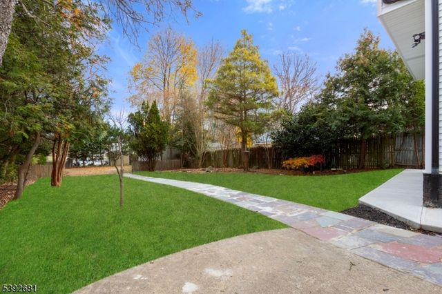 351 Terrill Rd, Fanwood Boro, NJ 07023