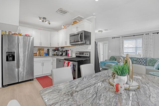 731 50th Street, West Palm Beach, FL 33407