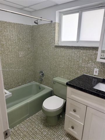 6841 Pembroke Rd 1-5, Pembroke Pines, FL 33023