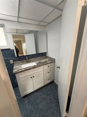 6841 Pembroke Rd 1-5, Pembroke Pines, FL 33023