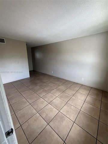 6841 Pembroke Rd 1-5, Pembroke Pines, FL 33023