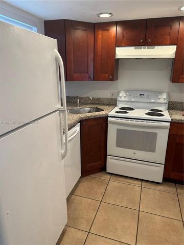6841 Pembroke Rd 1-5, Pembroke Pines, FL 33023