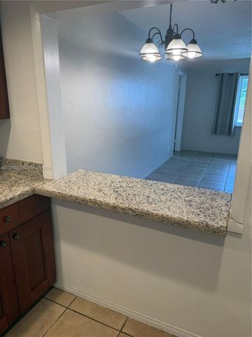 6841 Pembroke Rd 1-5, Pembroke Pines, FL 33023
