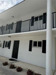 6841 Pembroke Rd 1-5, Pembroke Pines, FL 33023