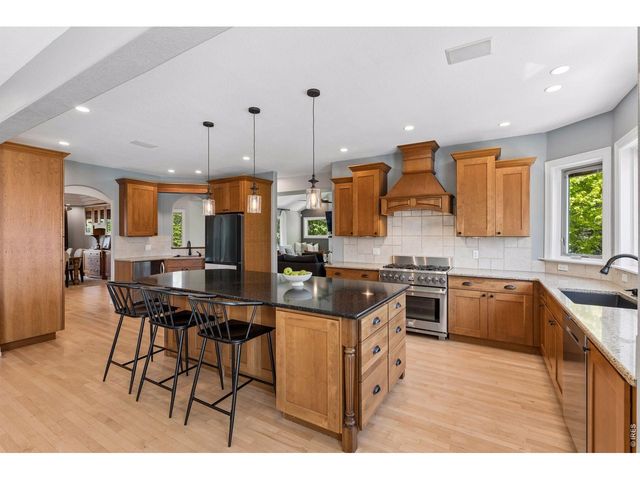 7273 Spring Creek Cir, Niwot, CO 80503