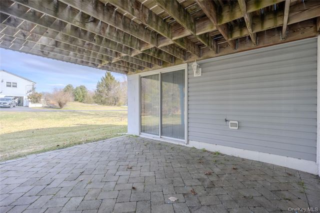 29 Tina Lane, Hopewell Junction, NY 12533