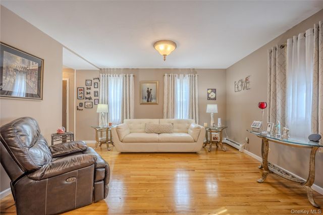 29 Tina Lane, Hopewell Junction, NY 12533