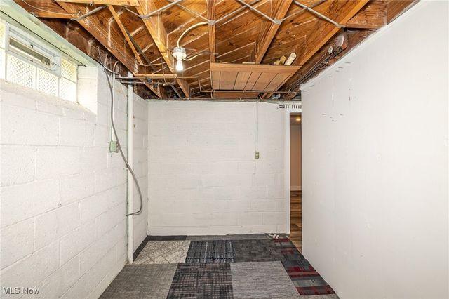 10941 Gabriella Drive, Parma, OH 44130