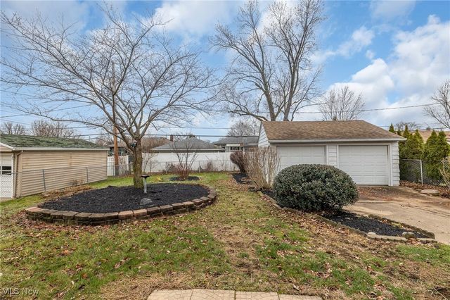 10941 Gabriella Drive, Parma, OH 44130