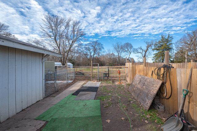 16451 S 606 Road, Fairland, OK 74343