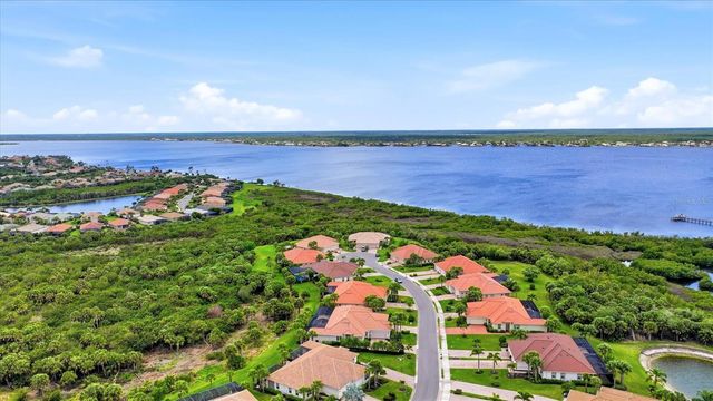 13057 CREEKSIDE LANE, Port Charlotte, FL 33953