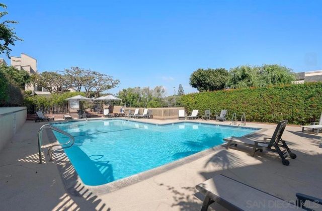 585 S Sierra Ave 27, Solana Beach, CA 92075