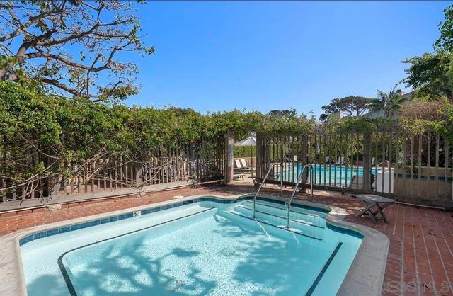 585 S Sierra Ave 27, Solana Beach, CA 92075