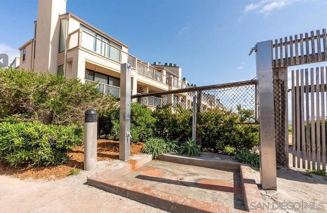 585 S Sierra Ave 27, Solana Beach, CA 92075