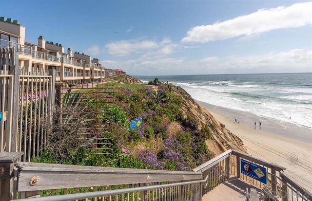 585 S Sierra Ave 27, Solana Beach, CA 92075