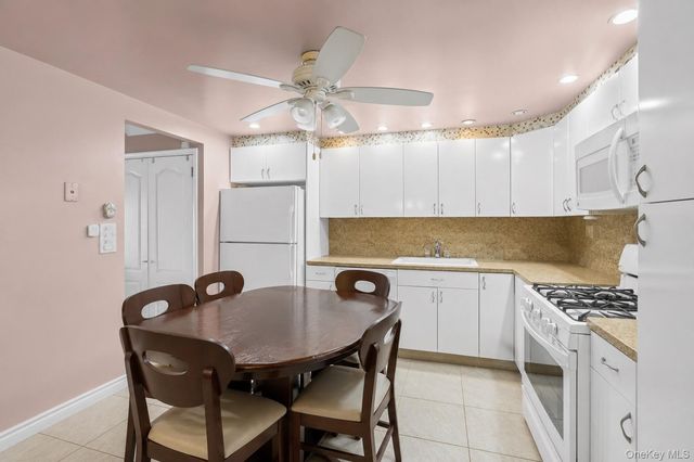 1166 Bergen Avenue, Brooklyn, NY 11234