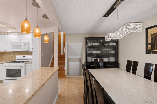 1166 Bergen Avenue, Brooklyn, NY 11234