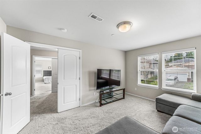 10076 185th Avenue E, Bonney Lake, WA 98391