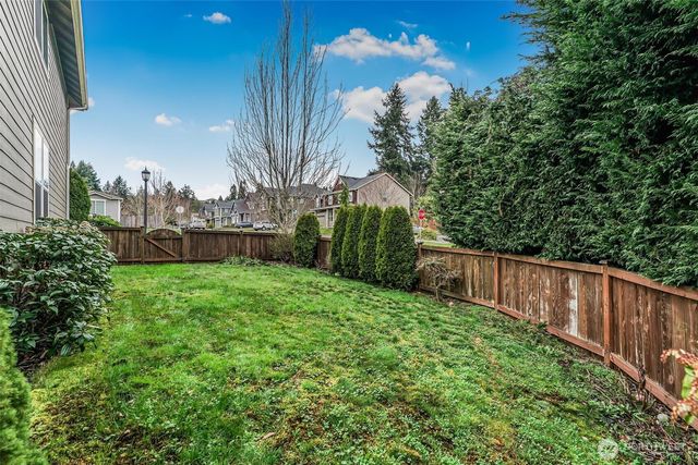 10076 185th Avenue E, Bonney Lake, WA 98391