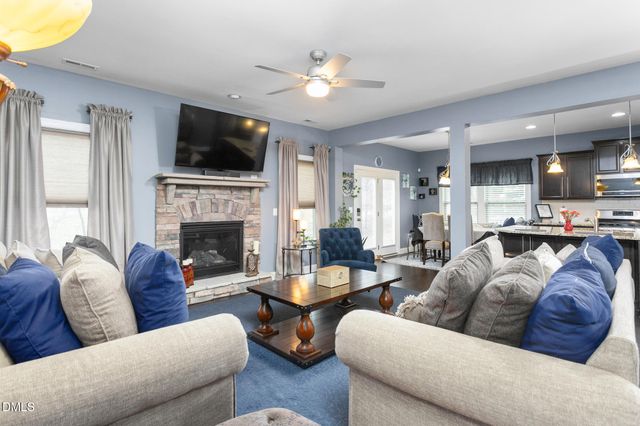 997 Sweet Gum Way, Mebane, NC 27302