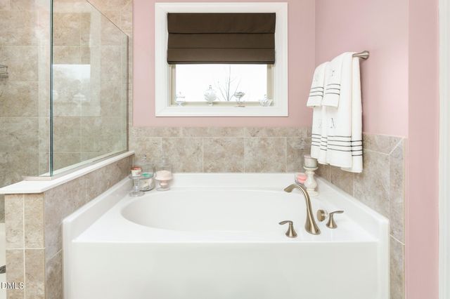 997 Sweet Gum Way, Mebane, NC 27302