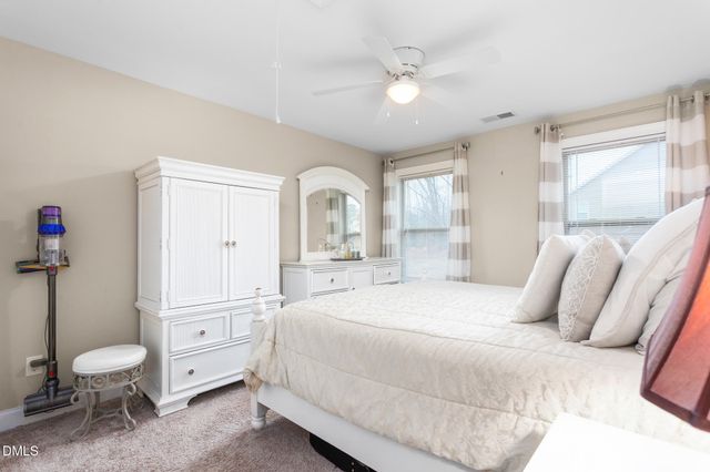 997 Sweet Gum Way, Mebane, NC 27302