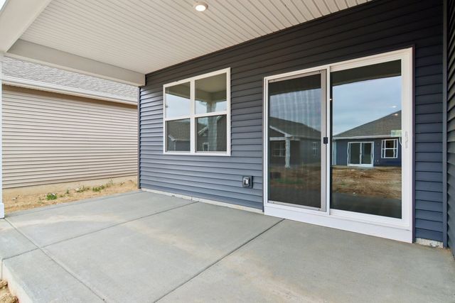 2458 Plains Drive, Pingree Grove, IL 60140