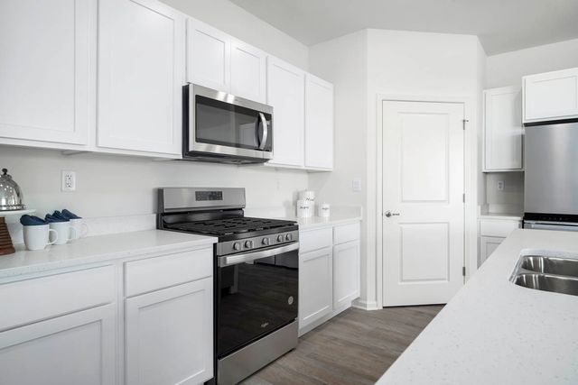 2458 Plains Drive, Pingree Grove, IL 60140