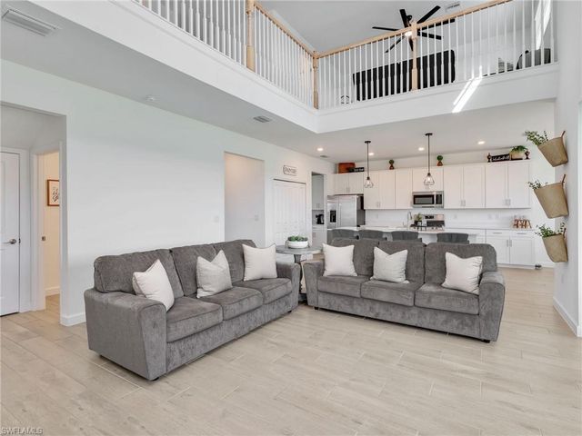 20617 Greenwich PL, Estero, FL 33928