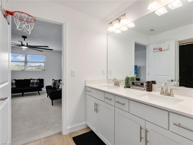 20617 Greenwich PL, Estero, FL 33928