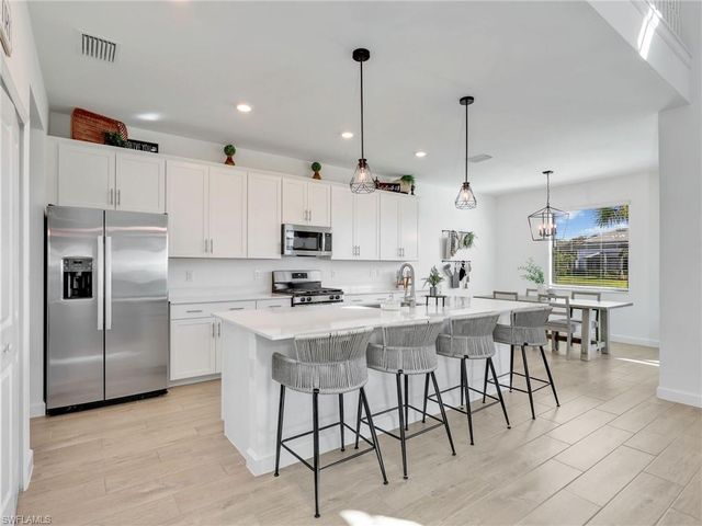 20617 Greenwich PL, Estero, FL 33928