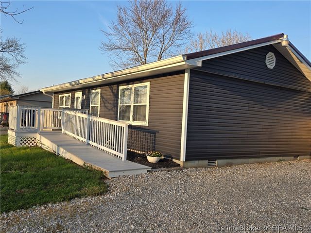 1990 Pleasant Road SE, Corydon, IN 47112