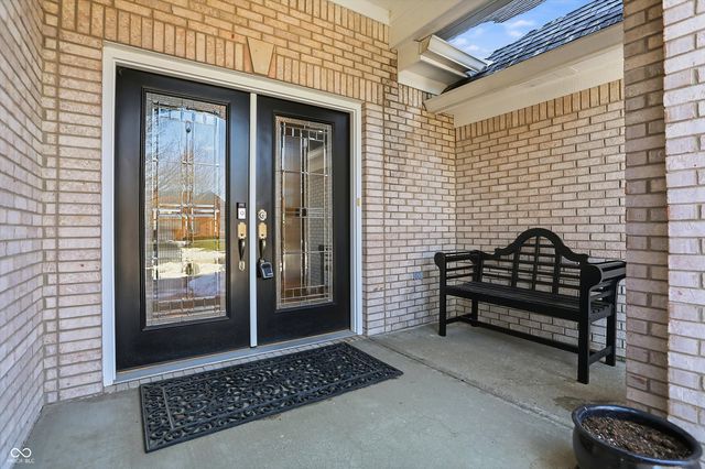 2867 Bloomsbury S, Greenwood, IN 46143