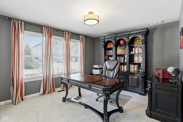 2867 Bloomsbury S, Greenwood, IN 46143