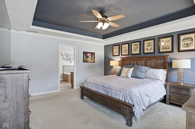 2867 Bloomsbury S, Greenwood, IN 46143