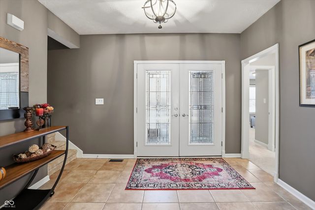 2867 Bloomsbury S, Greenwood, IN 46143