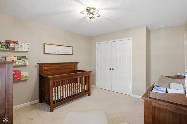 2867 Bloomsbury S, Greenwood, IN 46143