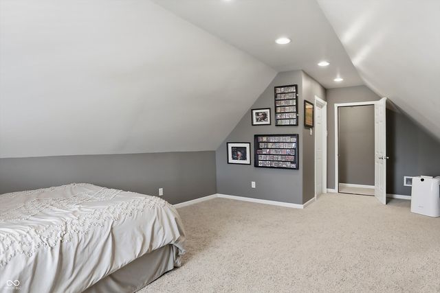 2867 Bloomsbury S, Greenwood, IN 46143