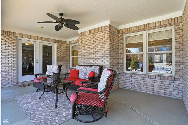 2867 Bloomsbury S, Greenwood, IN 46143