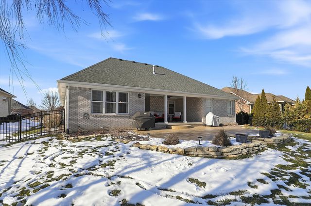 2867 Bloomsbury S, Greenwood, IN 46143