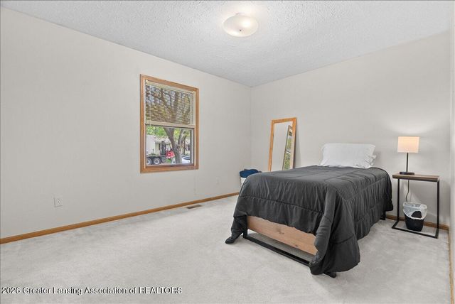 611 Dartmouth Drive, Dewitt, MI 48820
