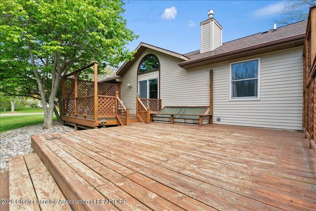 611 Dartmouth Drive, Dewitt, MI 48820