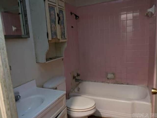 1014 Robinson Street, Forrest City, AR 72335