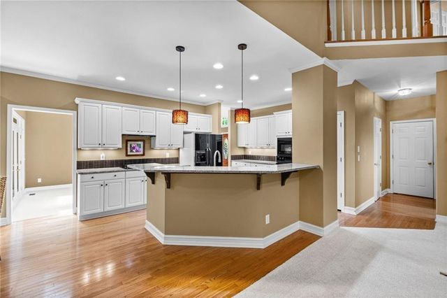 1605 Amberwood Court, Woodstock, GA 30189